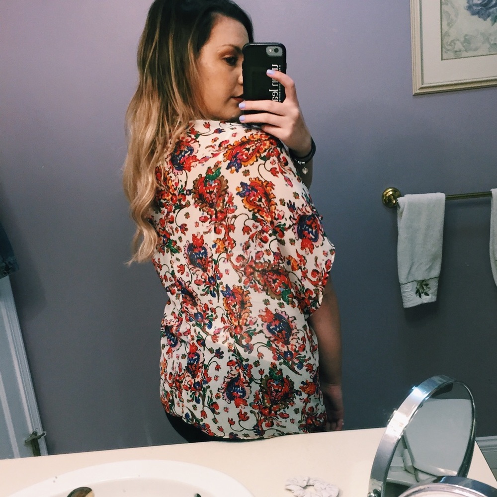 Colourful kimono 🦋 - Picture 3 of 3